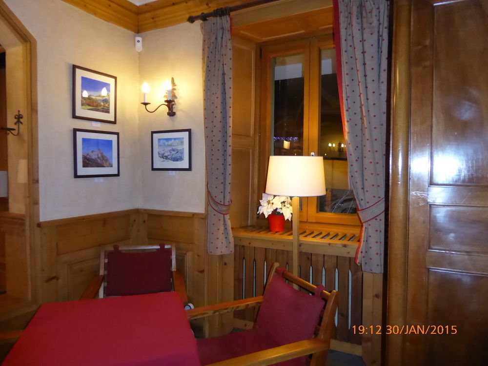 Hotel Restaurant La Couronne Chamonix Mont Blanc Exterior foto